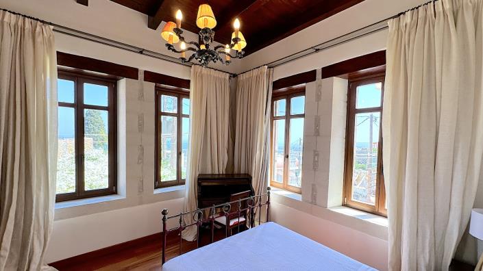 Image No.28-3 Bed Villa / Detached for sale