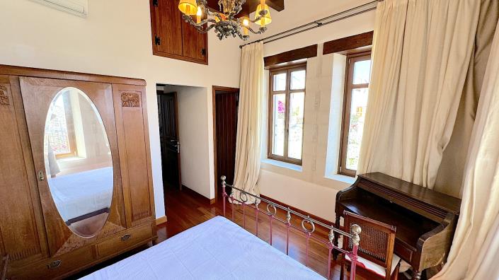 Image No.29-3 Bed Villa / Detached for sale