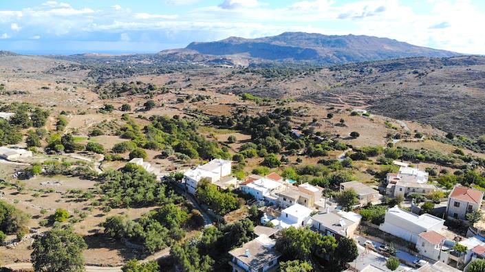 Image No.28-3 Bed Village House for sale