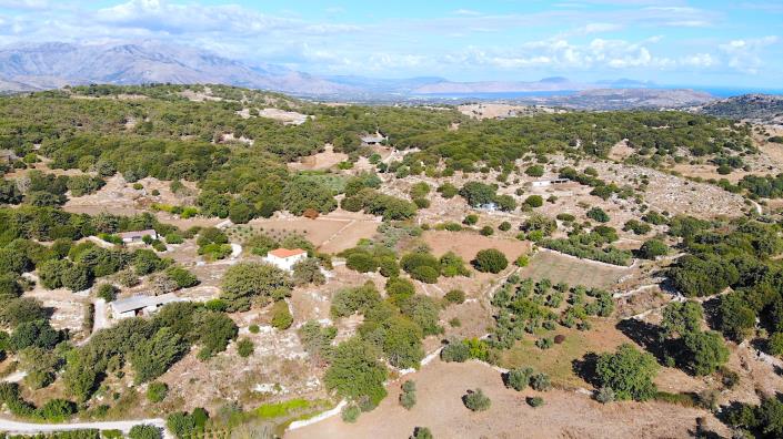 Image No.4-3 Bed Village House for sale