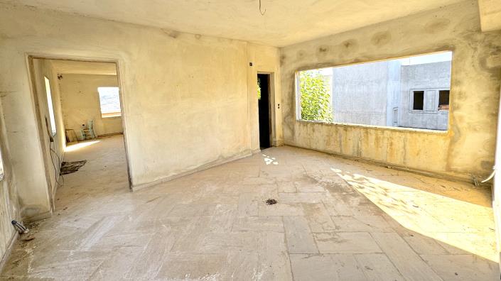 Image No.8-3 Bed Village House for sale