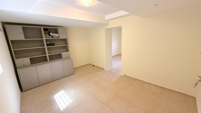 Image No.29-4 Bed Villa / Detached for sale