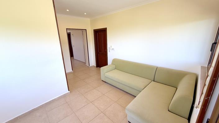 Image No.35-4 Bed Villa / Detached for sale