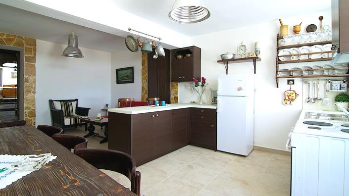 Image No.18-2 Bed Village House for sale