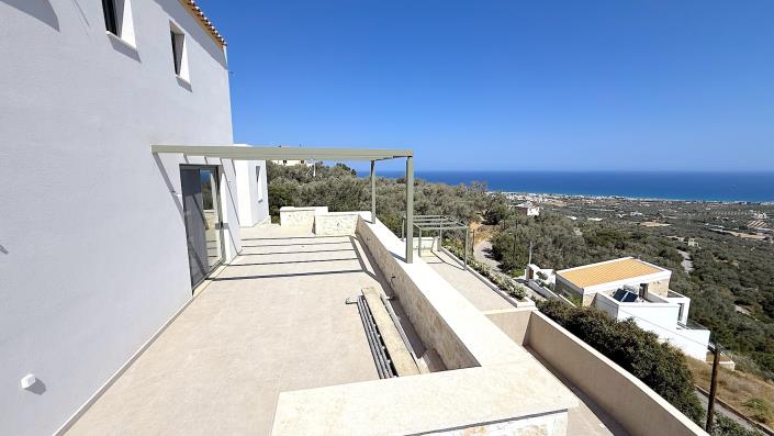 Image No.34-5 Bed Villa / Detached for sale