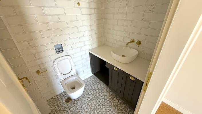 Image No.43-5 Bed Villa / Detached for sale