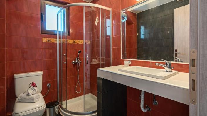 Image No.18-Villa de 7 chambres à vendre à Triopetra