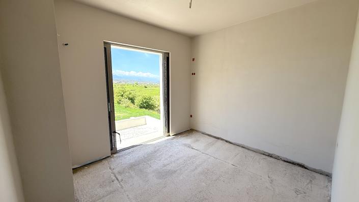 Image No.43-2 Bed Villa for sale