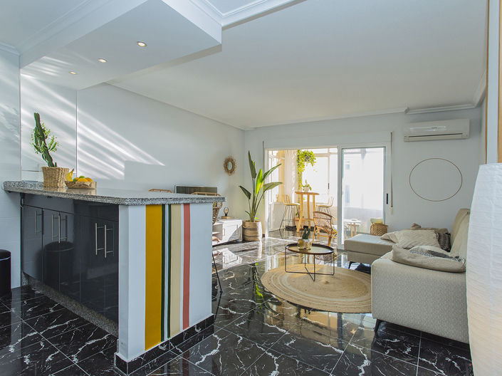 Image No.13-2 Bed Apartment for sale