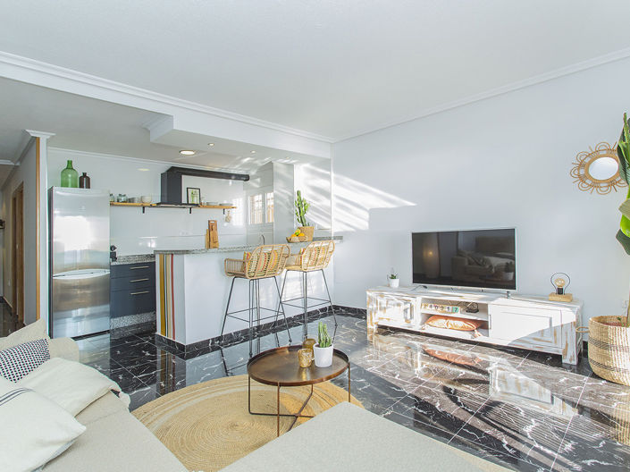 Image No.9-2 Bed Apartment for sale