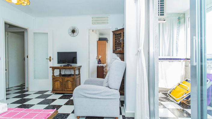 Image No.24-2 Bed Apartment for sale