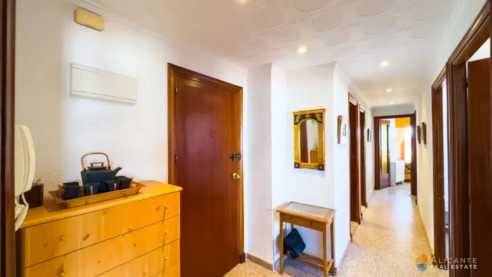 Image No.63-3 Bed Apartment for sale