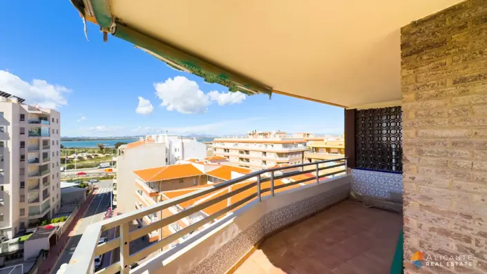 Image No.65-3 Bed Apartment for sale