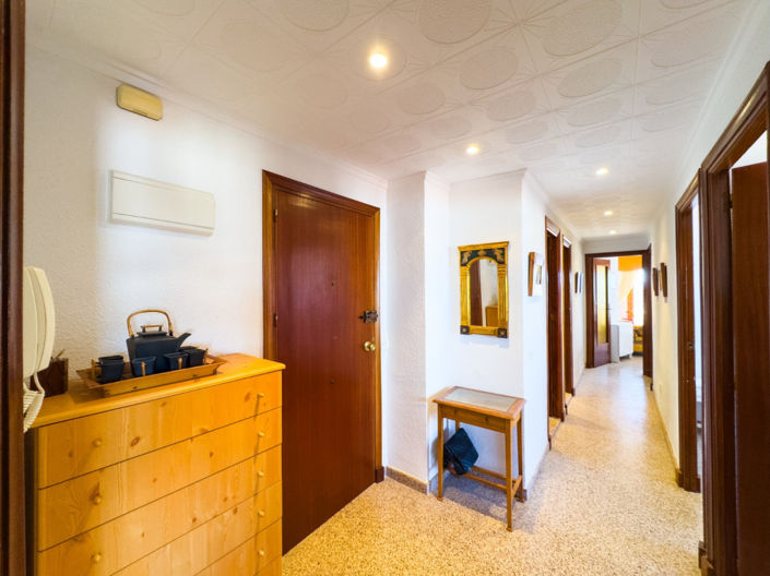 Image No.24-3 Bed Apartment for sale