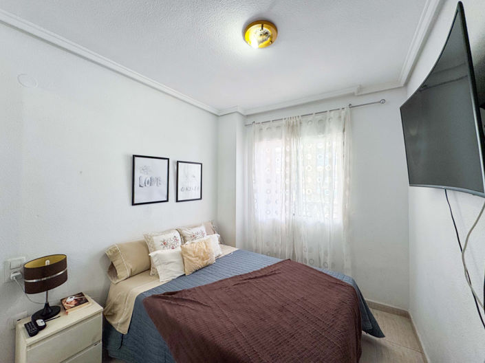 Image No.11-2 Bed Apartment for sale