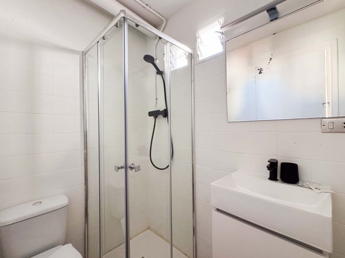 Image No.25-4 Bed Apartment for sale