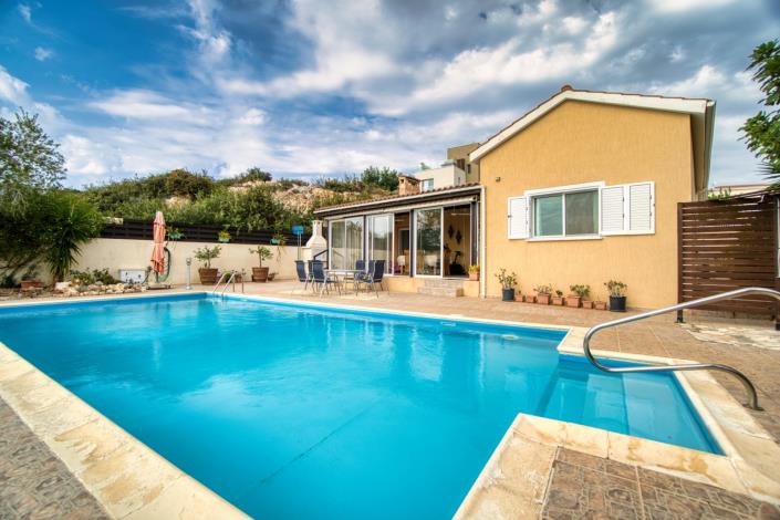 Image No.22-3 Bed Bungalow for sale