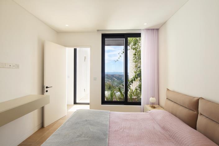 Image No.9-Villa / Détaché de 3 chambres à vendre à Tsada