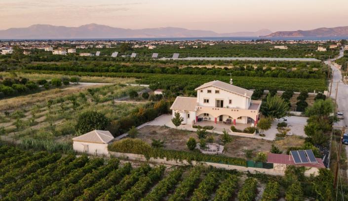 Image No.5-6 Bed Villa / Detached for sale