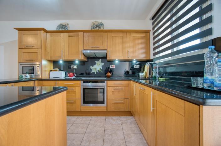 Image No.5-Appartement de 2 chambres à vendre à Tombs of the Kings