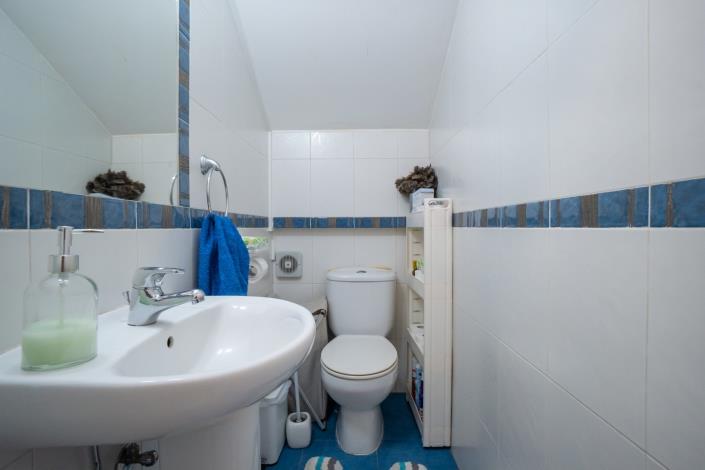 Image No.14-2 Bed Semi-Detached for sale