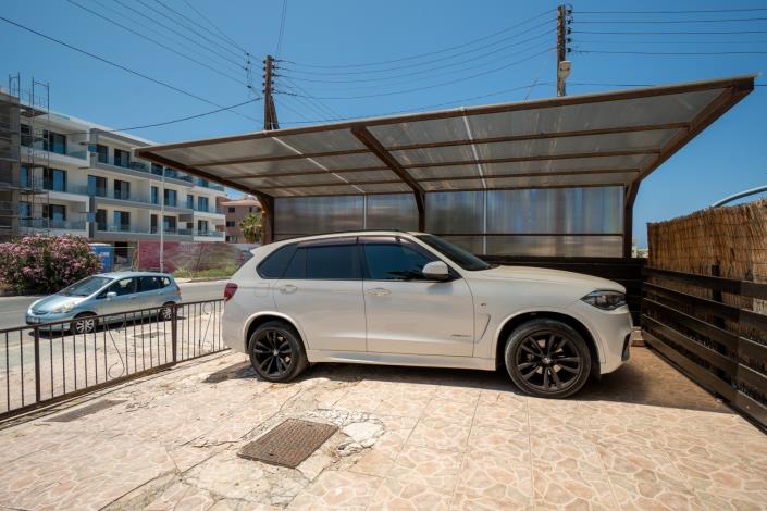 Image No.2-2 Bed Semi-Detached for sale