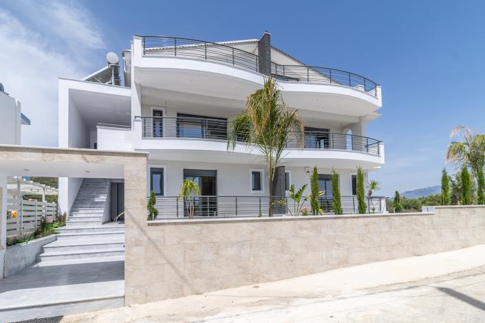 Image No.3-Appartement de 1 chambre à vendre à Orea Eleni