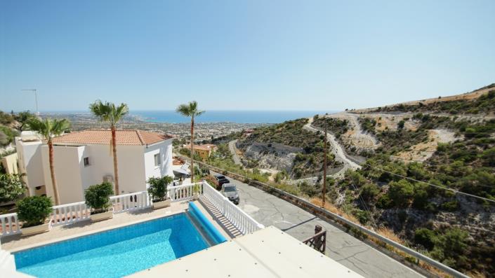 Image No.5-Villa / Détaché de 3 chambres à vendre à Peyia