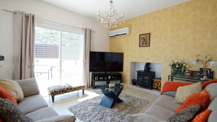 Image No.6-Villa / Détaché de 3 chambres à vendre à Peyia