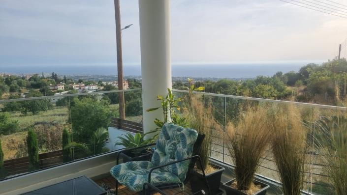 Image No.11-3 Bed Villa / Detached for sale