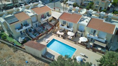 727222-town-house-for-sale-in-chloraka_orig