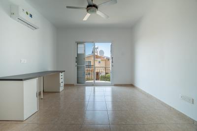 727085-town-house-for-sale-in-chloraka_orig