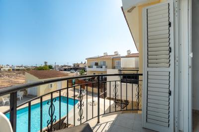 727093-town-house-for-sale-in-chloraka_orig