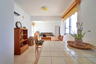 724747-apartment-for-sale-in-meneou_orig