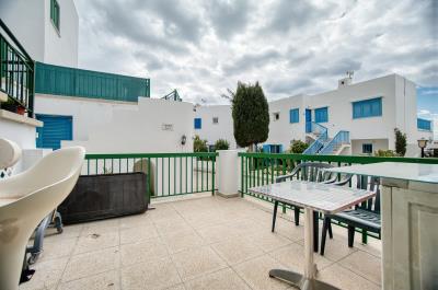 661940-detached-villa-for-sale-in-select-location_orig