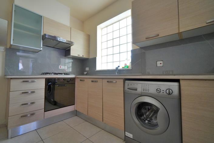 Image No.3-Appartement de 2 chambres à vendre à Tersefanou