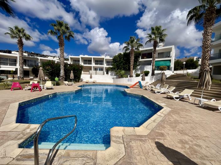 Image No.2-Appartement de 1 chambre à vendre à Peyia