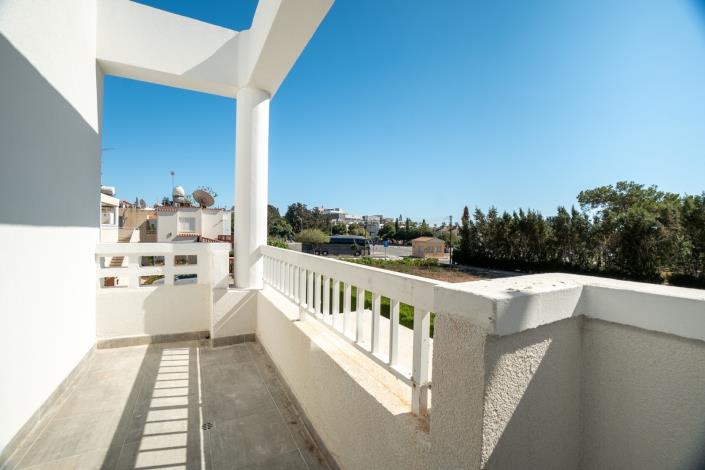 Image No.17-3 Bed Villa for sale