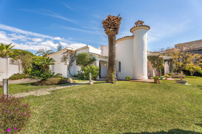 10-bb915d1cb19341576dcdc994b81ab9c5