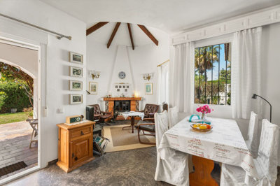 3-e898b2bb2a2fdfd06d2c39894dce8316