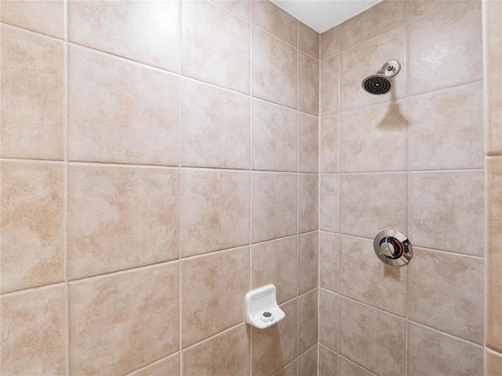 Image No.21-Propriété de 2 chambres à vendre à Orlando