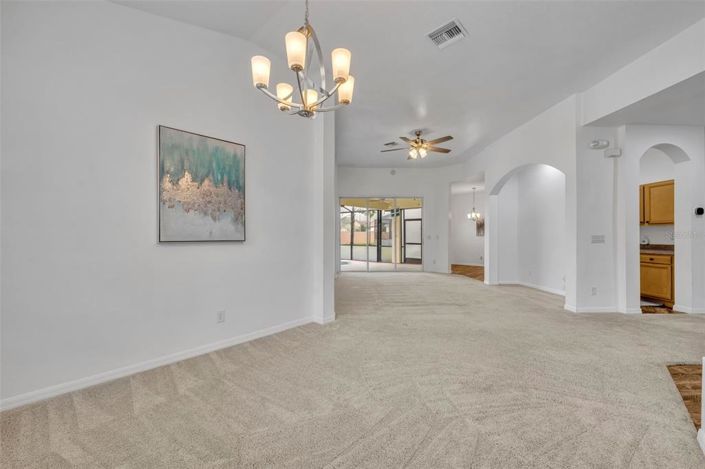 Image No.20-Propriété de 5 chambres à vendre à Davenport