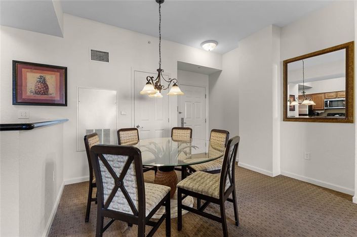 Image No.8-Propriété de 2 chambres à vendre à Orlando