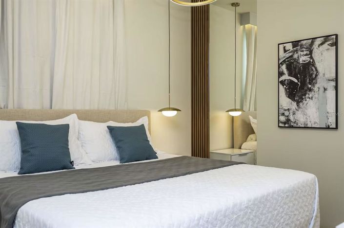 Image No.22-5 Bed Townhouse for sale