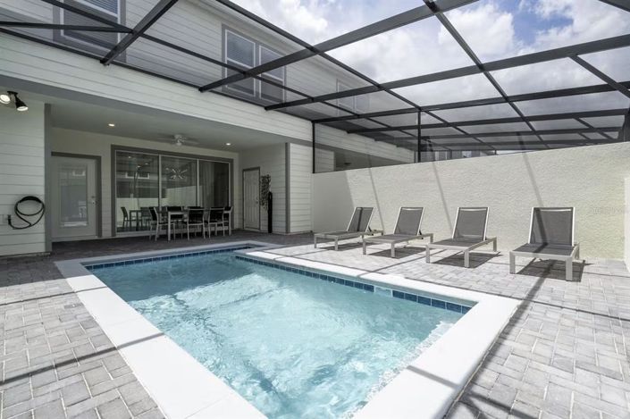 Image No.45-5 Bed Townhouse for sale