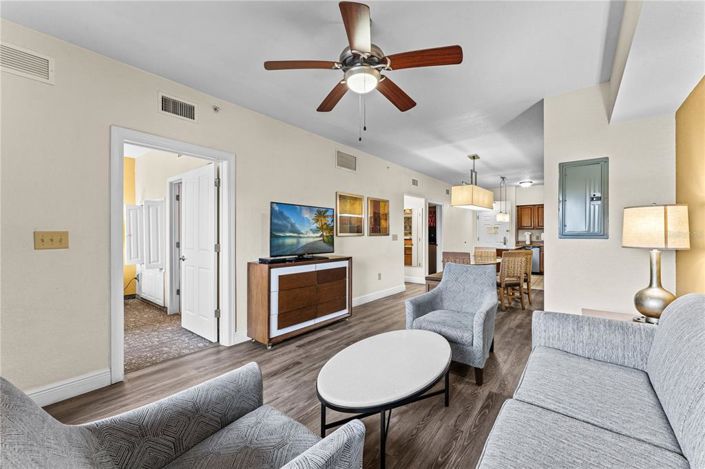 Image No.17-2 Bed Property for sale