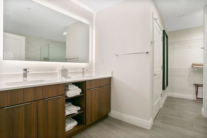 Image No.22-Propriété de 2 chambres à vendre à Winter Garden