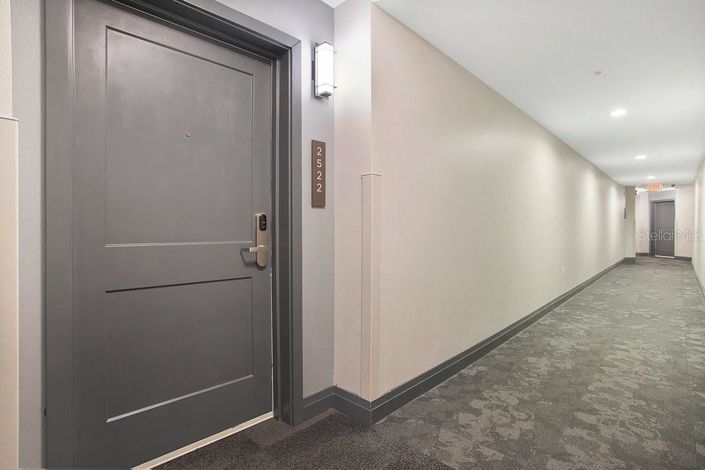 Image No.5-Propriété de 2 chambres à vendre à Winter Garden