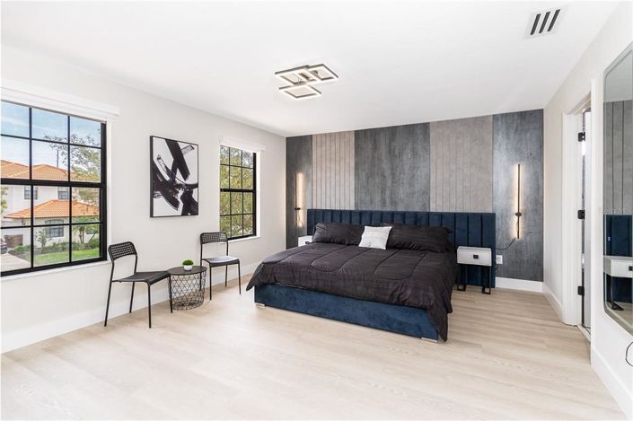 Image No.16-Propriété de 4 chambres à vendre à Clermont