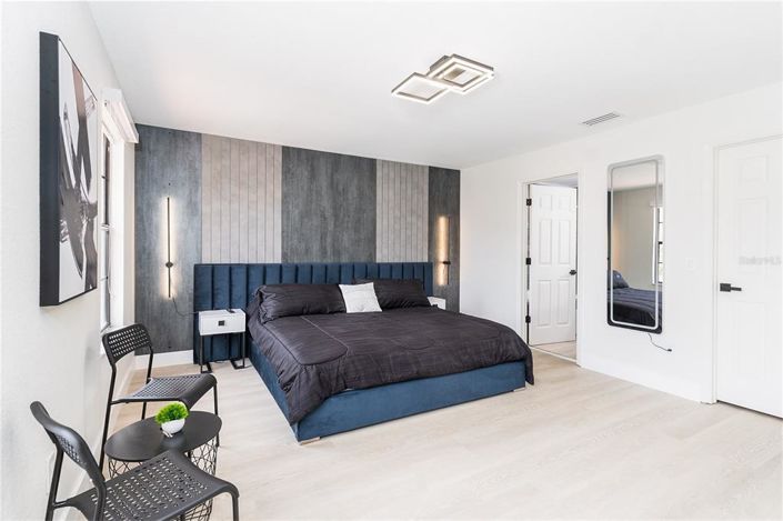 Image No.18-Propriété de 4 chambres à vendre à Clermont